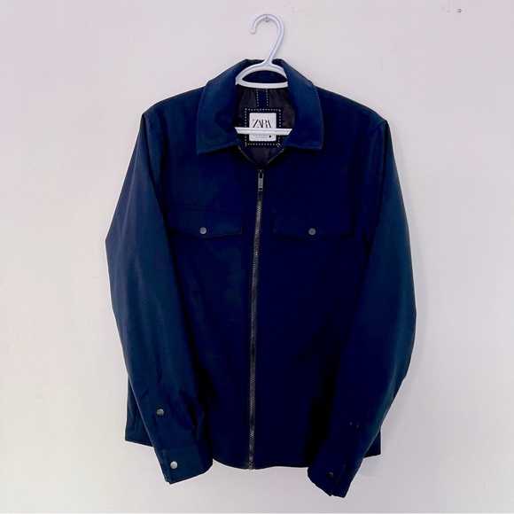 (M) Zara Jacket Navy super lightweight and comfy with zippers and chest pocket - Picture 2 of 6